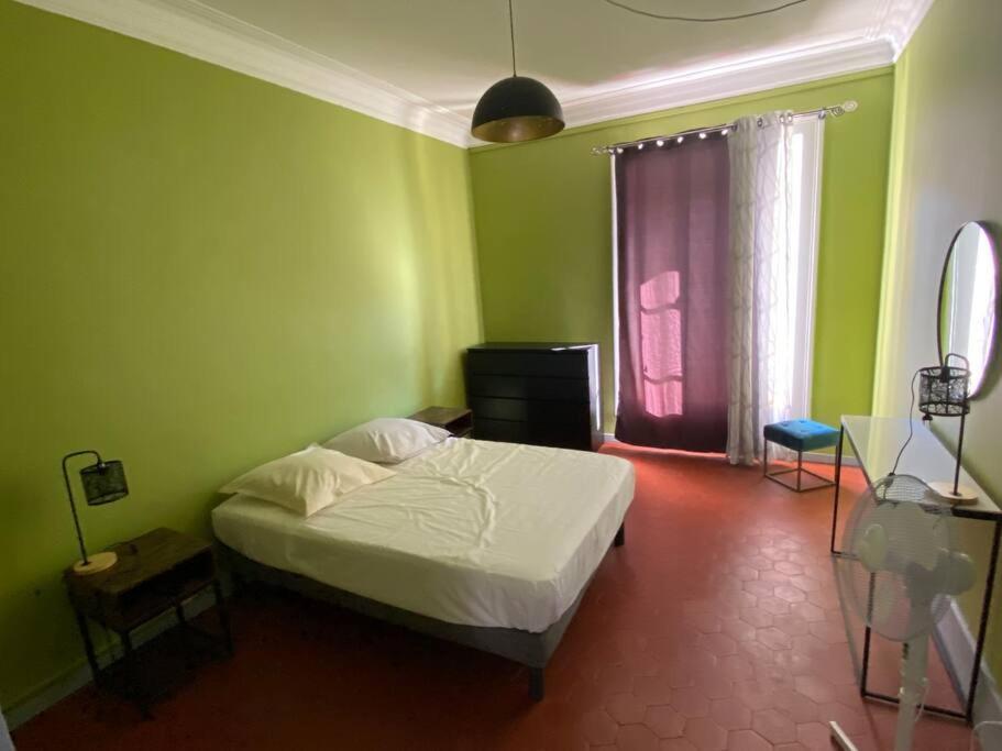 : Hyper Centre Pieton Haussmannien 2 Apartment *